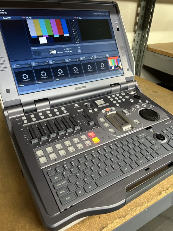 Panasonic AJ-HPM200 Portable P2HD Recorder - Image 5