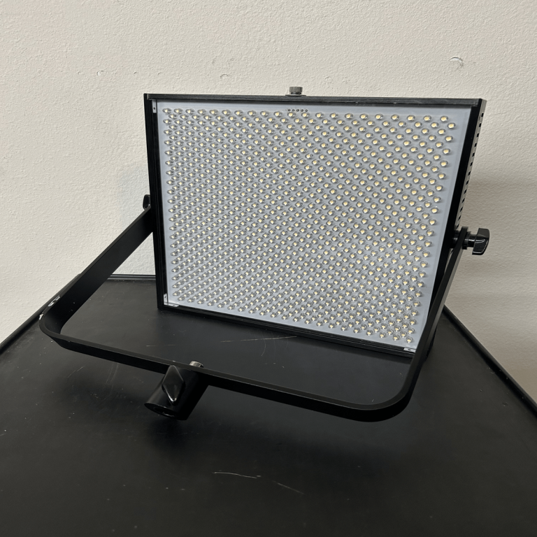 HAULIN_Broadcasting_LED_LIGHTS_PANEL_HL-30ID_front (2)