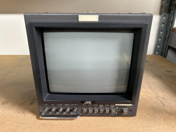 JVC TM-R9U