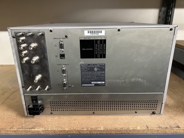 Sony BVM-D14H5U - Image 2