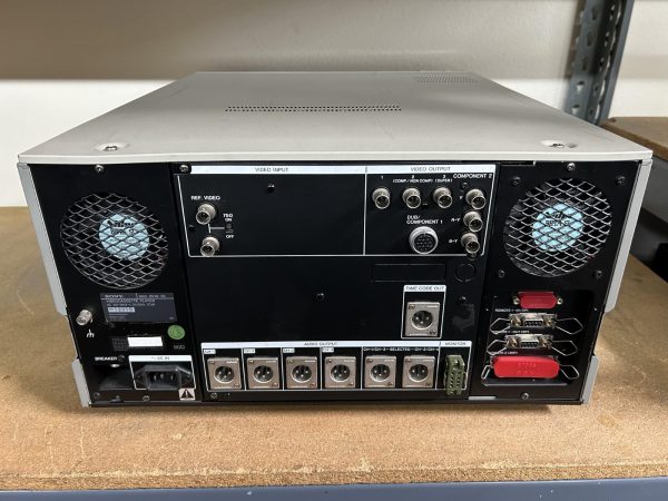 Sony BVW-65 - Image 2