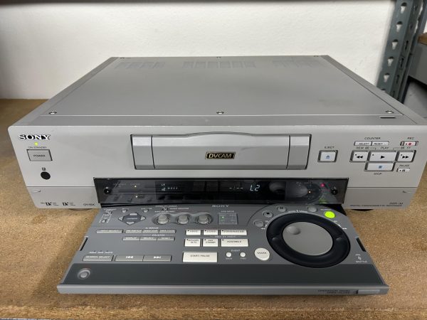 Sony DSR-30