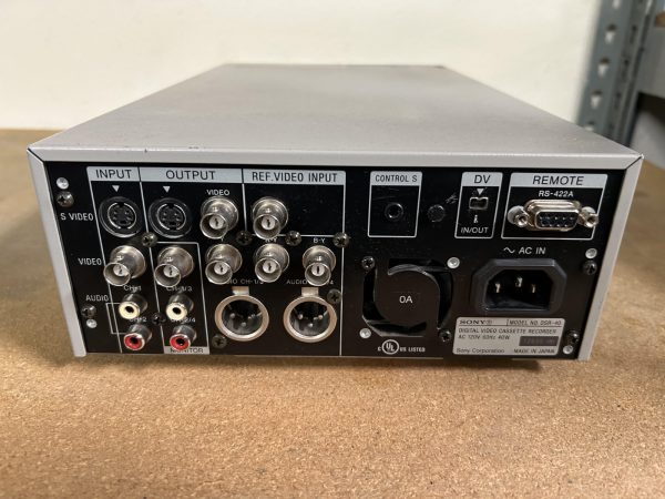 Sony DSR-40 - Image 2