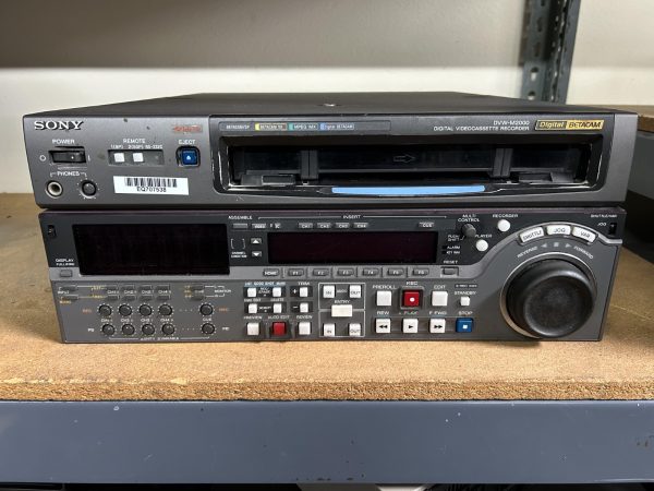 Sony DVW-M2000
