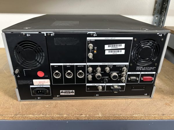 Sony PVW-2600 - Image 2