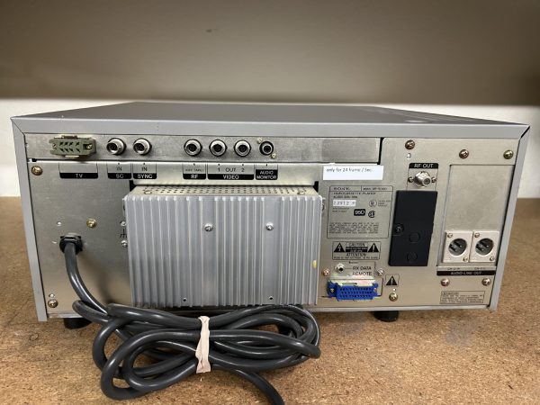 Sony VP-9000 - Image 2